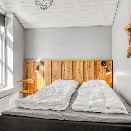 Renovated With Hot Tub, Sauna And Shelter Vestervig