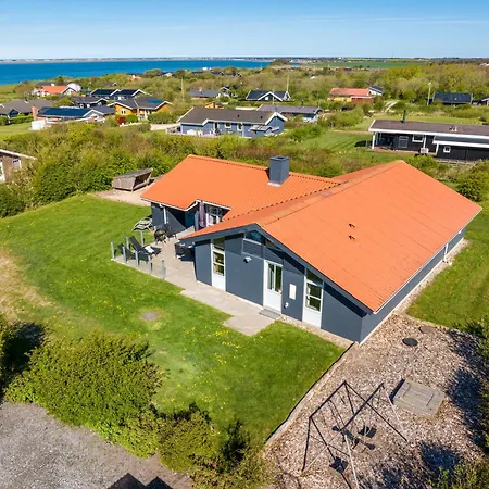 펜션 Renovated With Hot Tub, Sauna And Shelter Vestervig