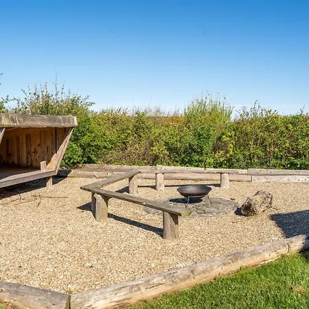 Renovated With Hot Tub, Sauna And Shelter Vestervig